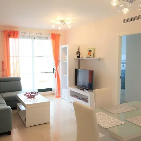 아파트 El Balcon Seaview 피네스트라트